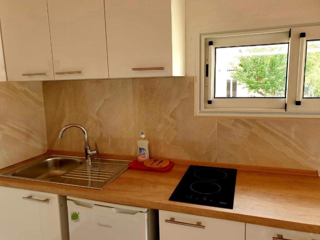 Apartments Hodanic Крк Екстер'єр фото